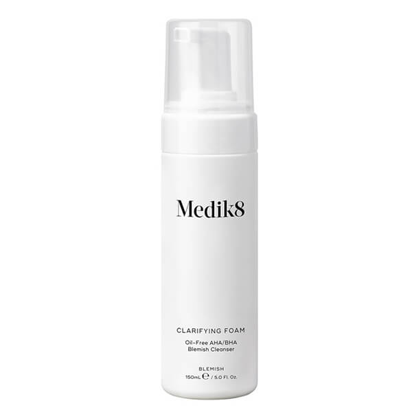 Medik8 CLARIFYING FOAM™ Безолійна пінка з АНА/ВНА для очищення проблемної шкіри
